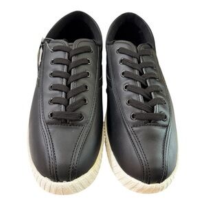 Tretorn Nylite PU Black Sneakers – Size 10M Women’s